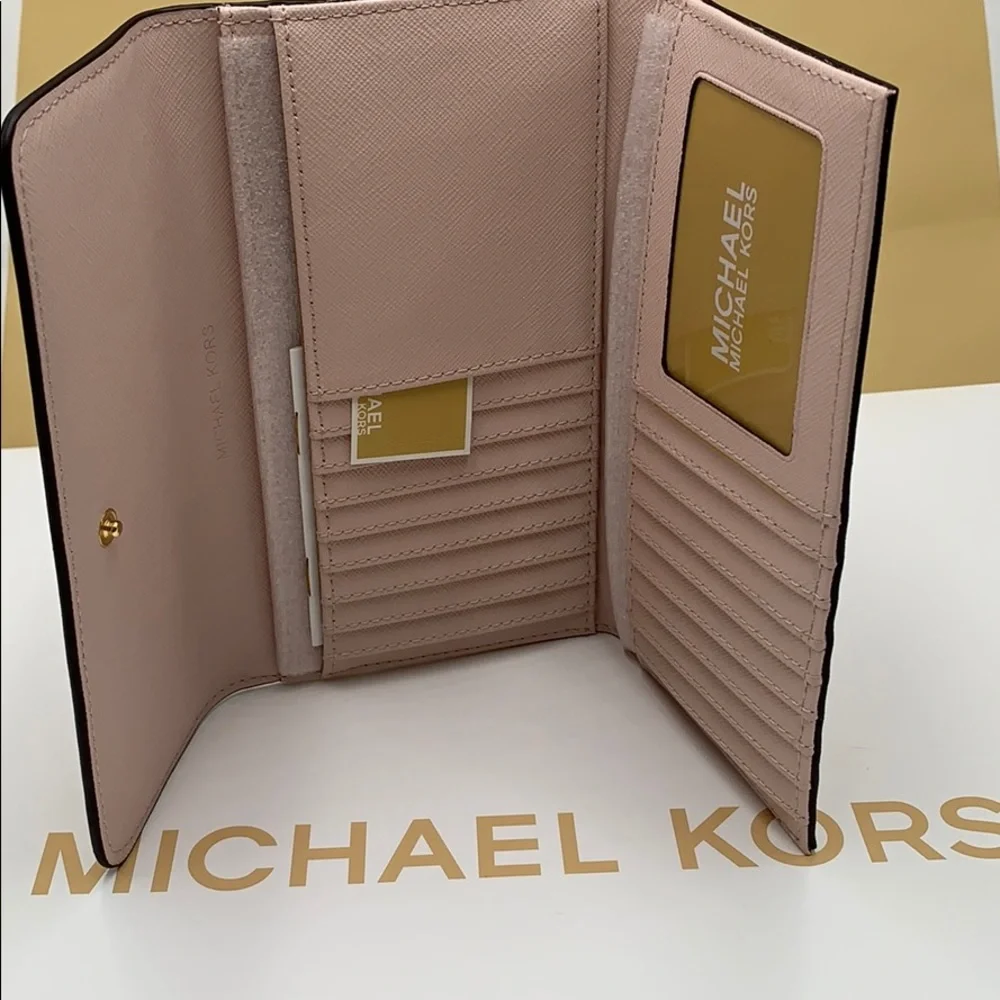 Michael Kors Jet Set Travel Lg Trifold Wallet - Picture 14 of 16